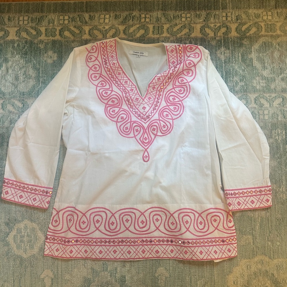 Embroidered Pink and White Tunic Top
